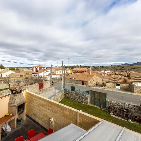 Camino De Avila Kır Evi